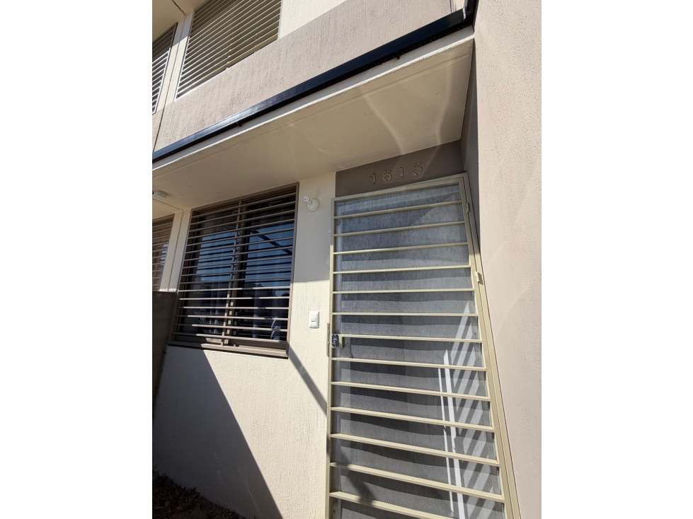 CASA EN VENTA ZAPOPAN JAL. DE OPORTUNIDAD EXCELENTE UBICACIÓN — foto 2