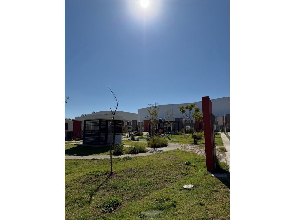 CASA EN VENTA ZAPOPAN JAL. DE OPORTUNIDAD EXCELENTE UBICACIÓN — foto 4