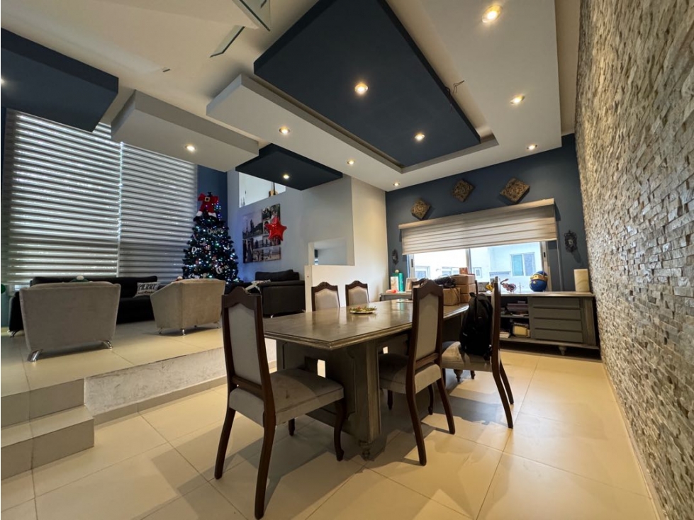 Casa en Venta Zona Contry Sur, Cerrada del Mirador — foto 2