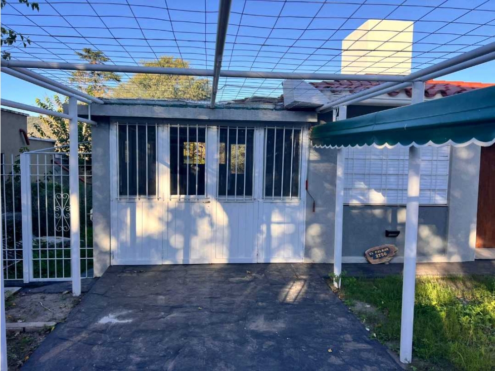 CASA EN VENTA ZONA SOLARES DE LAS ENSENADASExcelente ubicación - 6