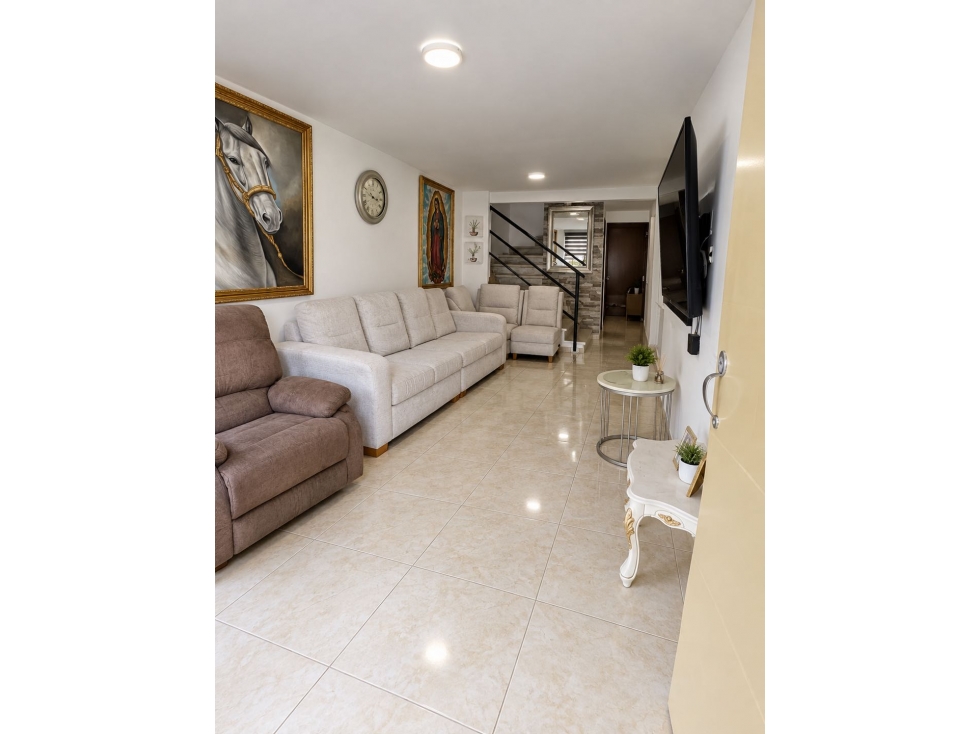 CASA EN VENTA-CERRITOS CAMPESTRE