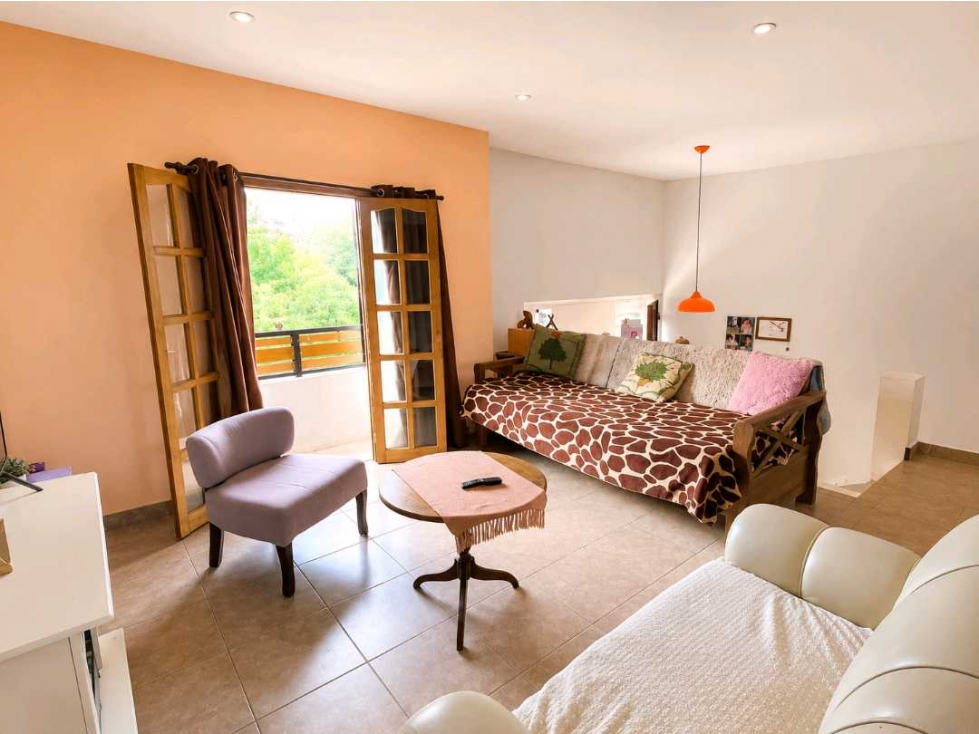 CASA EN VILLA DEL LAGO,CON EXCELENTE VISTA, RECIBE MENOR