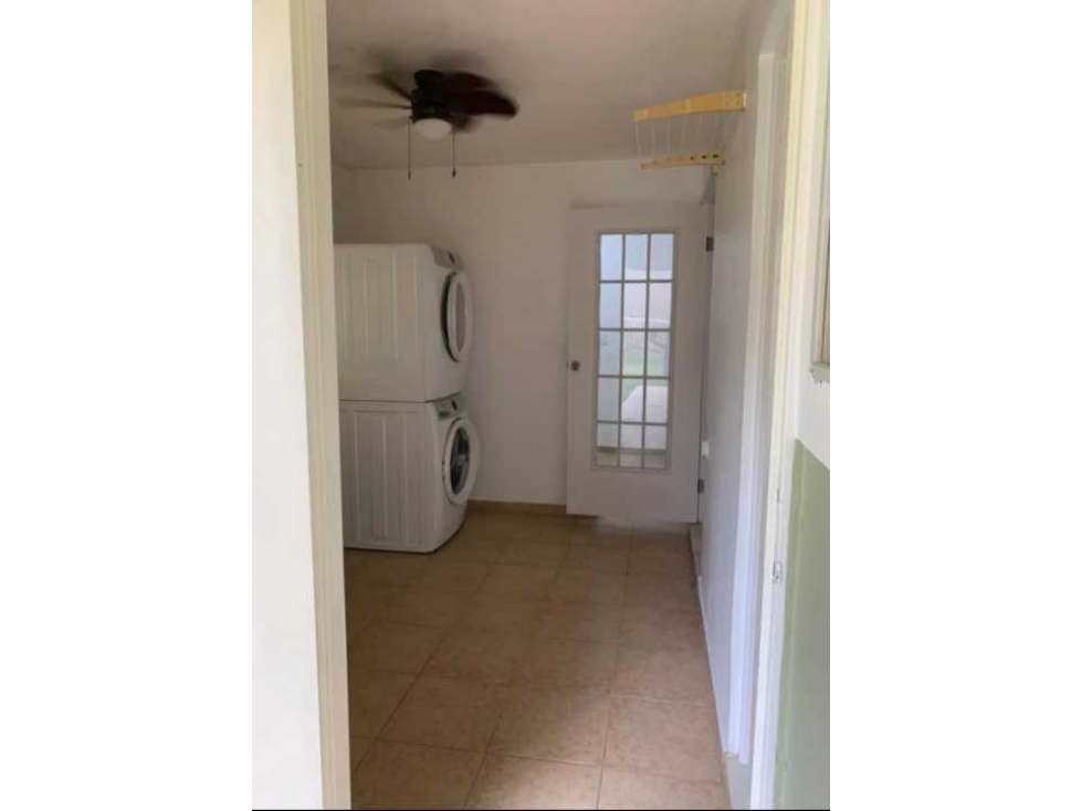 CASA EN VILLA LUCRE VILLA AZORES 3REC 2B L/B 263M2 PATIO — foto 3