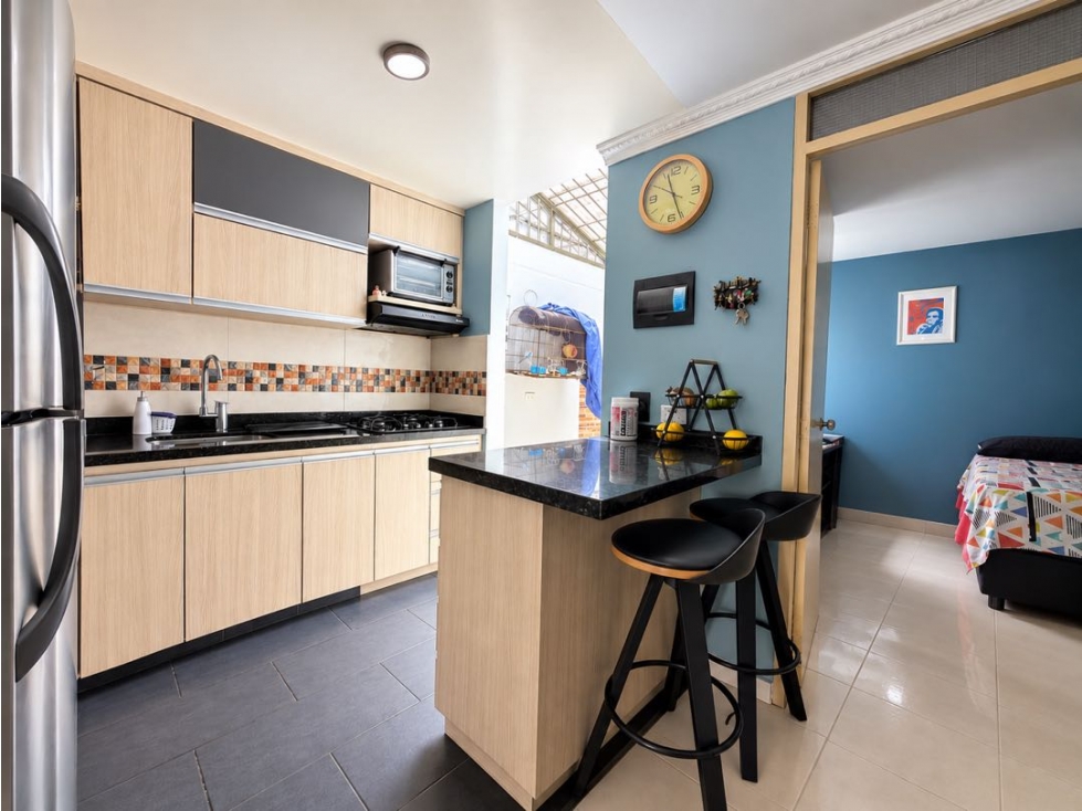 CASA EN VILLAVERDE/ DOBLE PARQUEADERO — foto 4