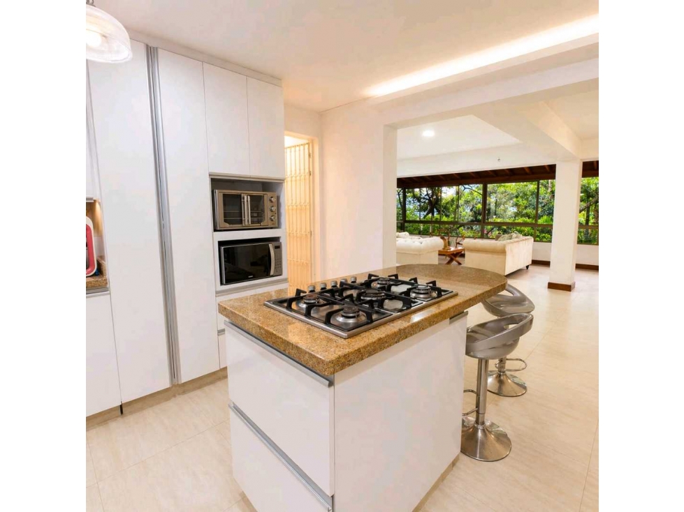 CASA EN VENTA TRANSVERSAL SUPERIOR — foto 4