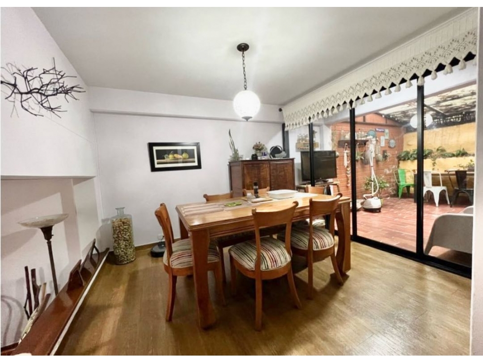 Casa Envigado ideal para reformar 186 m2