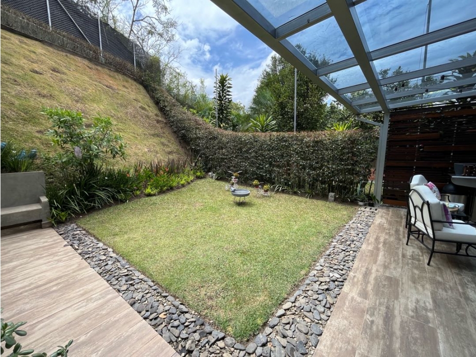 CASA ENVIGADO LOMA DEL CHOCHO 220mt2-3 alcobas-TerrazaJardín-Reformada — foto 5