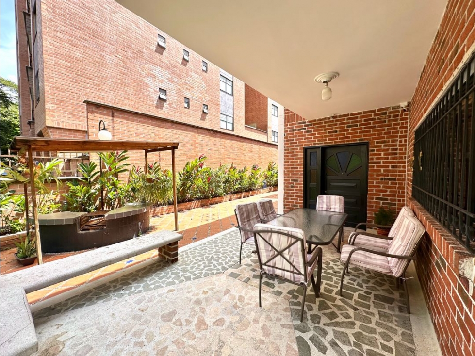 CASA ENVIGADO OTRA PARTE PERMITE RENTAS CORTAS — foto 2