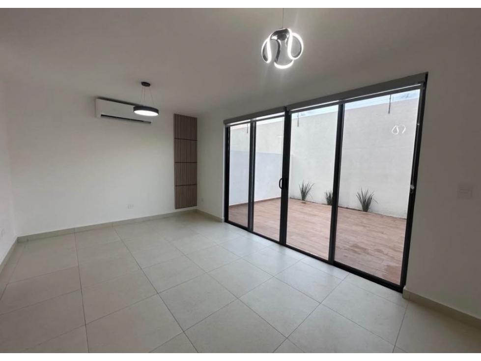 Casa en Renta Equipada Dominio Cumbres La reserva Altavia A Estrenar — foto 4