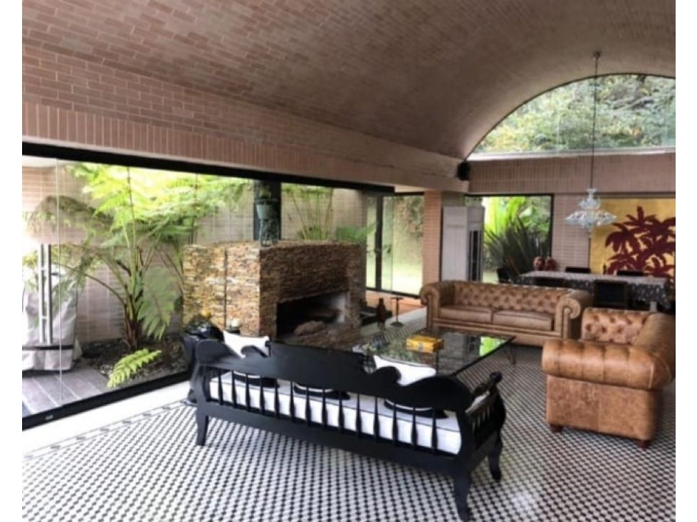 Casa Escobero Unidad Cerrada 3500 millones — foto 2