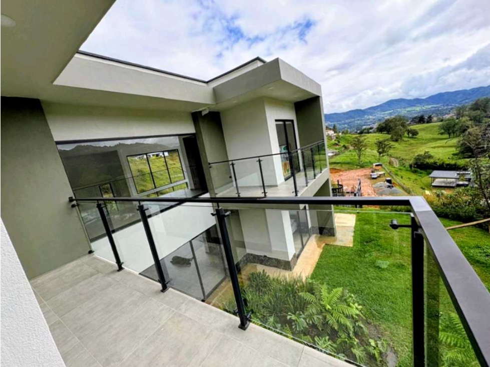 Casa espectacular ubicada en la Ceja para venta — foto 6