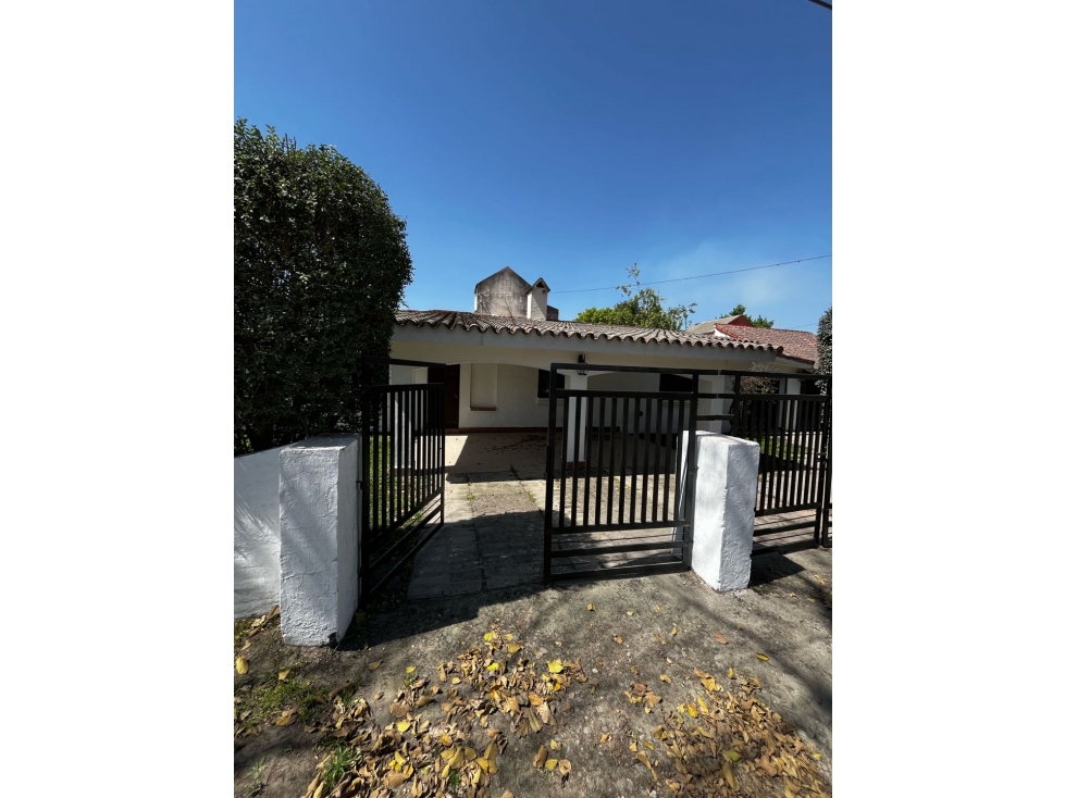 Casa esquina en las Acacias y los Ceibos Yerba buena — foto 3