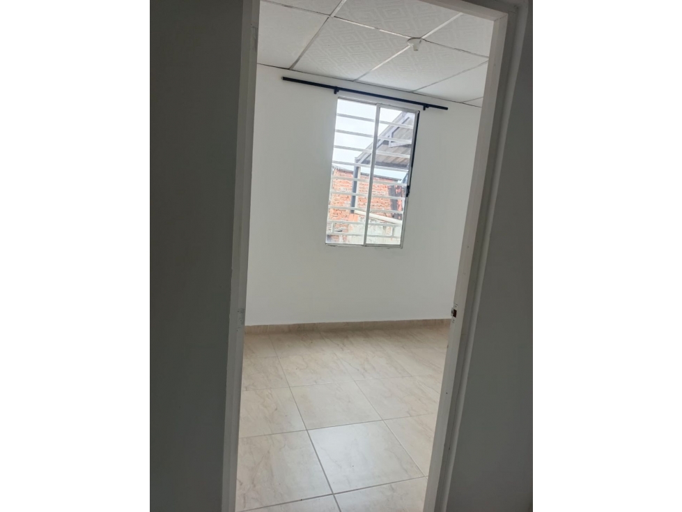 Casa esquinera con apartamentos en venta Barrio La Italia Palmira - 4