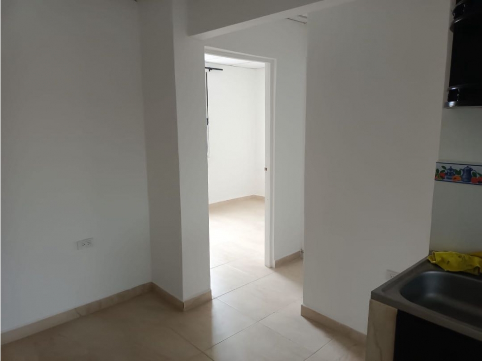 Casa esquinera con apartamentos en venta Barrio La Italia Palmira - 6