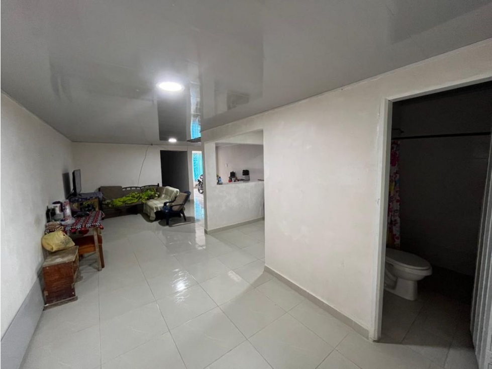 Casa esquinera con plancha en venta - Santa Elena El Cerrito Valle - 4