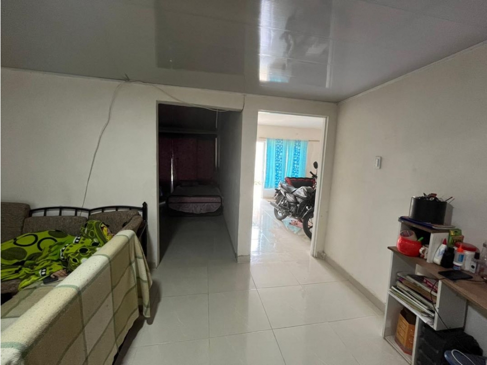 Casa esquinera con plancha en venta - Santa Elena El Cerrito Valle - 6