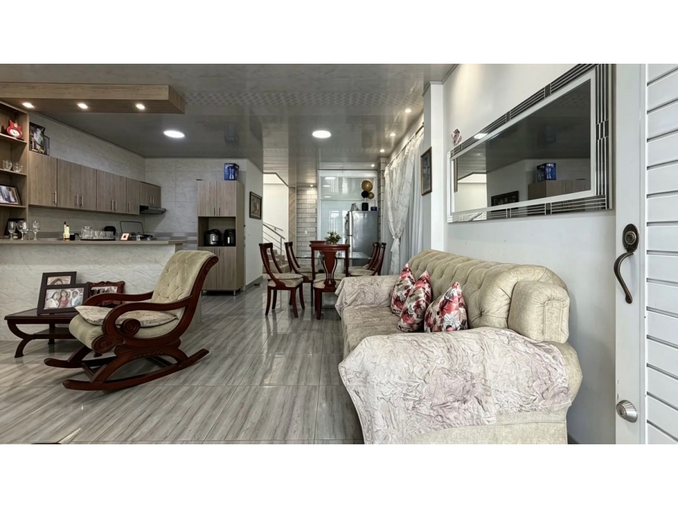 Casa esquinera con terraza en venta | Urbanización El Bosque - Palmira — foto 3