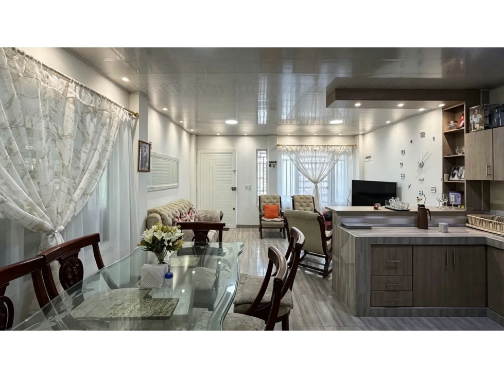 Casa esquinera con terraza en venta | Urbanización El Bosque - Palmira — foto 4