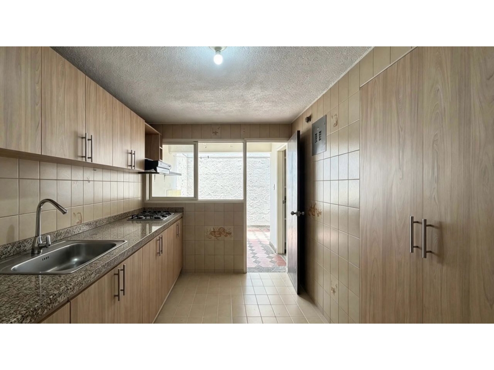 Casa esquinera con terraza en venta | Las Flores - Palmira — foto 5