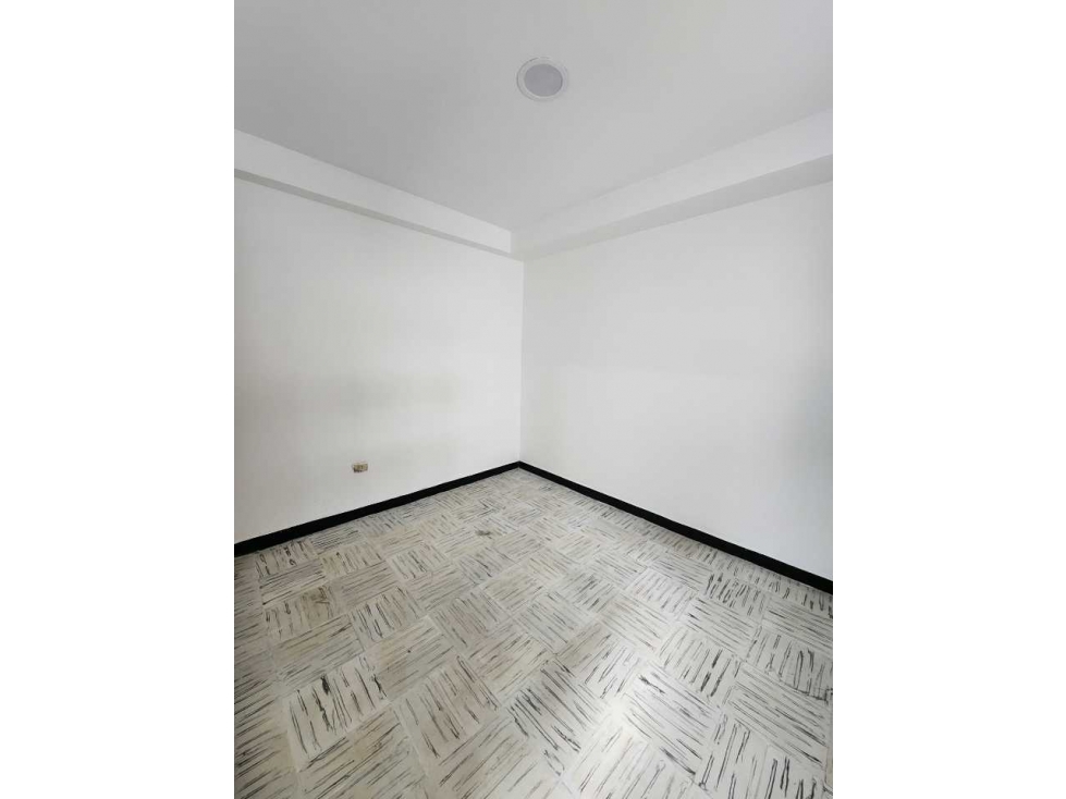 CASA ESQUINERA EN CENTRO DE ARMENIA para uso comercial o institucional — foto 4