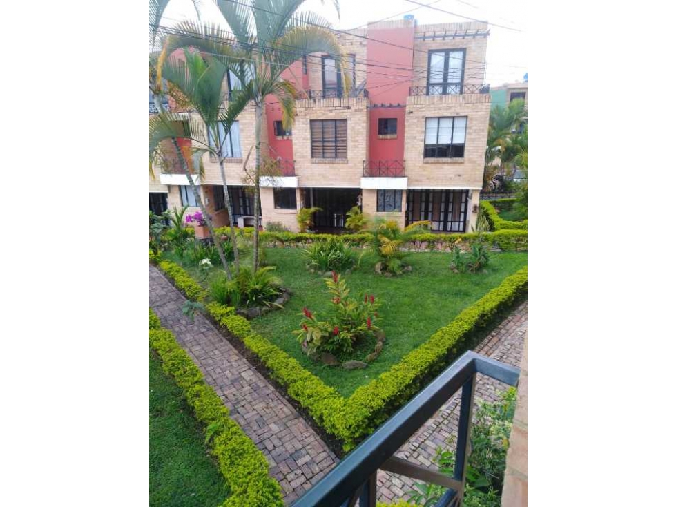 Casa Esquinera En Conjunto Urbano En La Mesa Cundi - 4