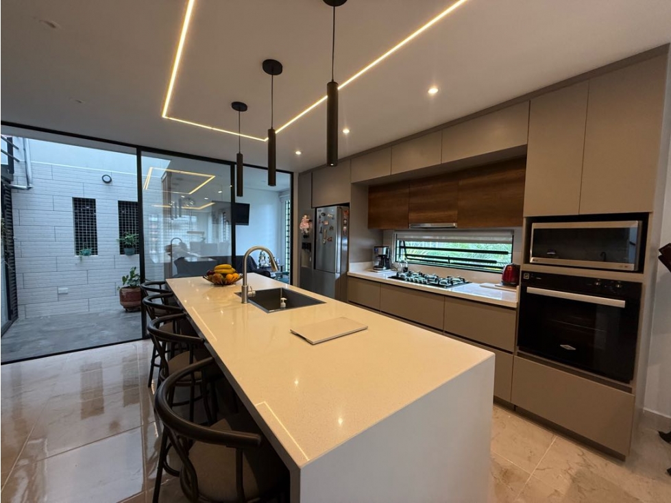 Casa esquinera en Urbanización abierta La Ceja — foto 5