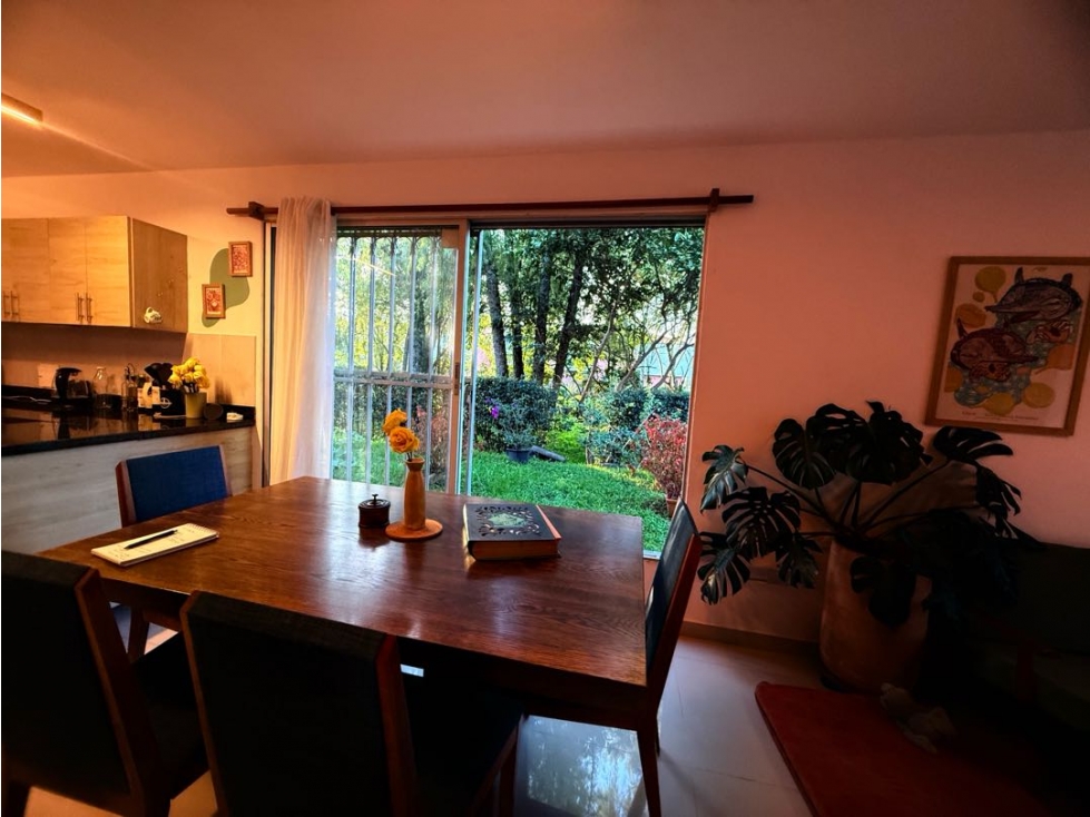 Casa esquinera en Urbanización abierta La Ceja — foto 2