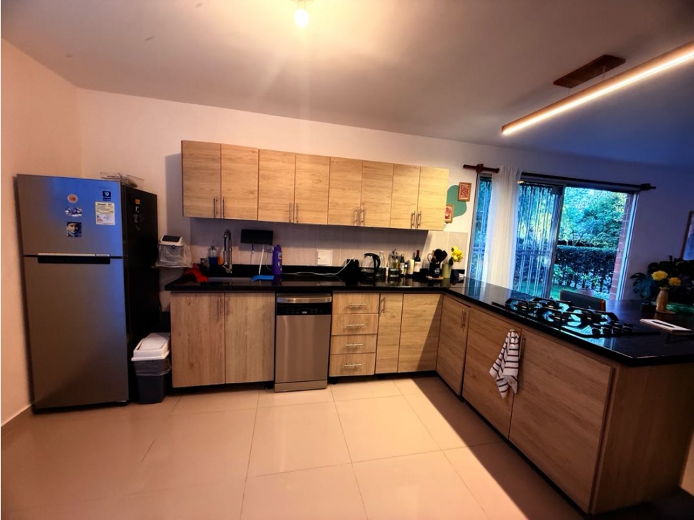 Casa esquinera en Urbanización abierta La Ceja — foto 5