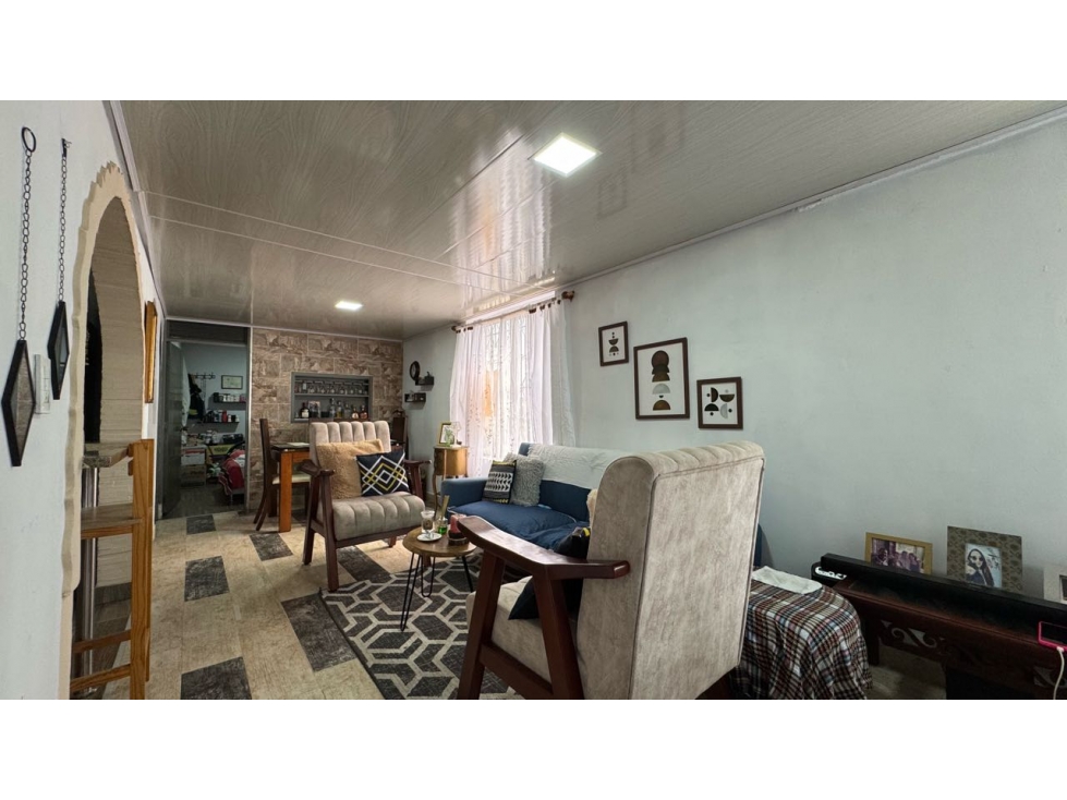 Casa esquinera en venta - Barrio Palmeras de Oriente Palmira Valle — foto 2