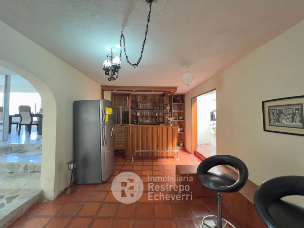 Casa esquinera en venta, barrio La Francia, Manizales — foto 4
