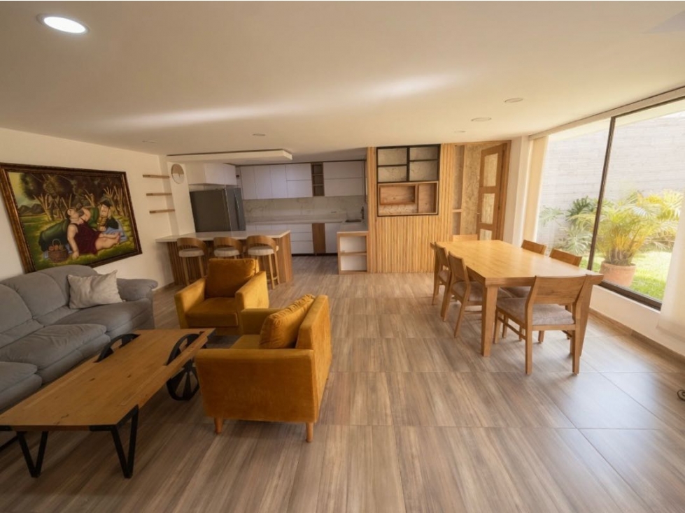 Casa esquinera en venta en exclusiva unidad cerrada. — foto 2