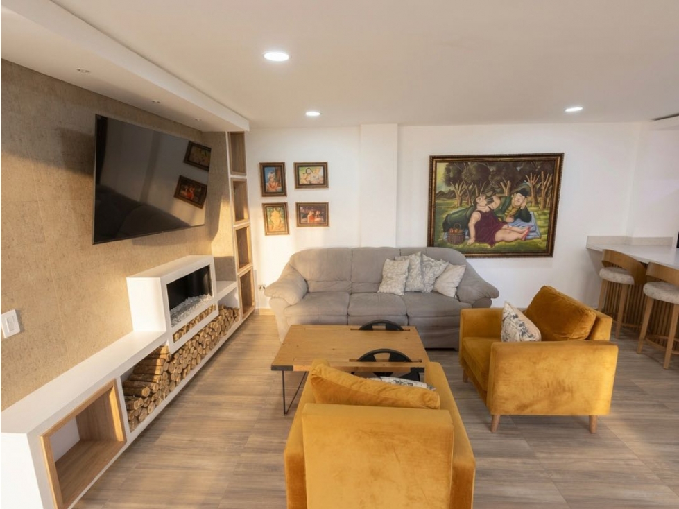 Casa esquinera en venta en exclusiva unidad cerrada. — foto 3