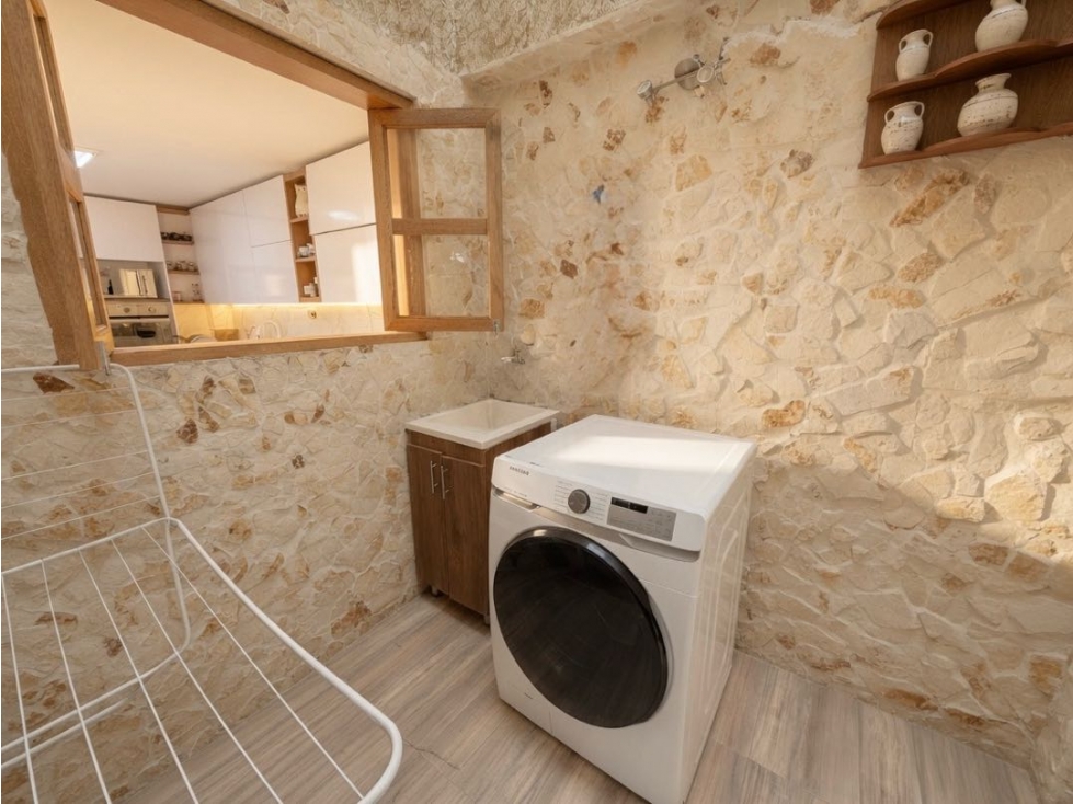 Casa esquinera en venta en exclusiva unidad cerrada. — foto 6