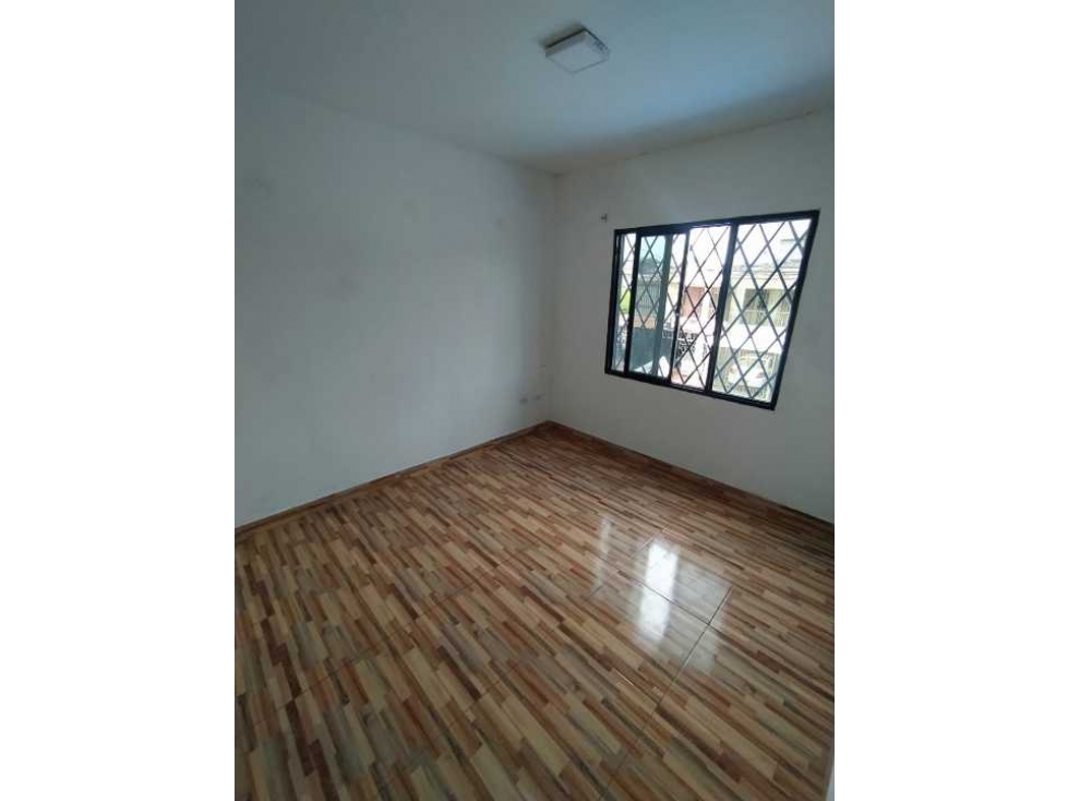 CASA ESQUINERA CON LOCAL EN VENTA EN JUAN PABLO PARA COMERCIO, PALMIRA — foto 6