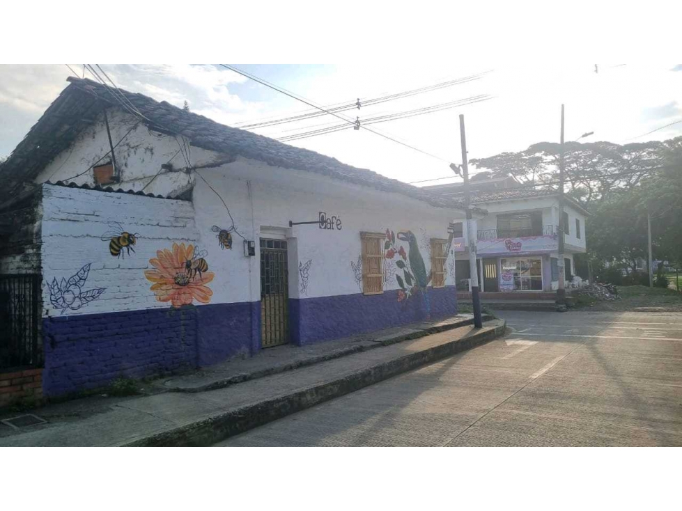 Casa esquinera en venta Jamundi sobre via principal sector comercial — foto 3