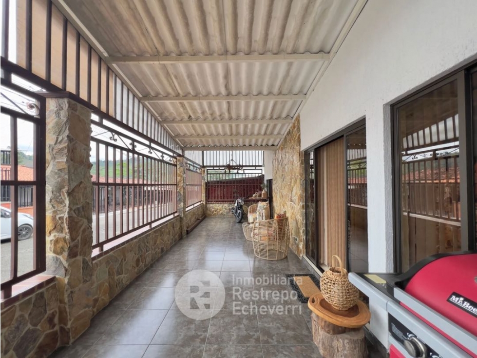 Casa esquinera en venta, Rincón Campestre, Chinchina - 2