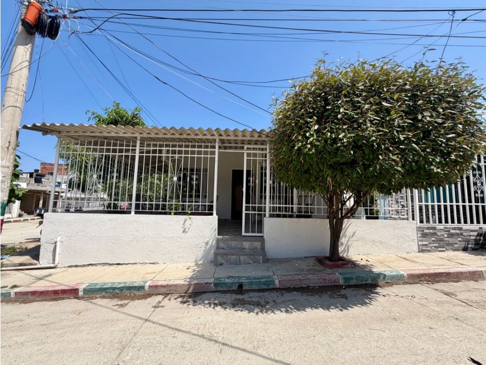 Casa esquinera en venta Urb. Villa del Campo sector Cisne