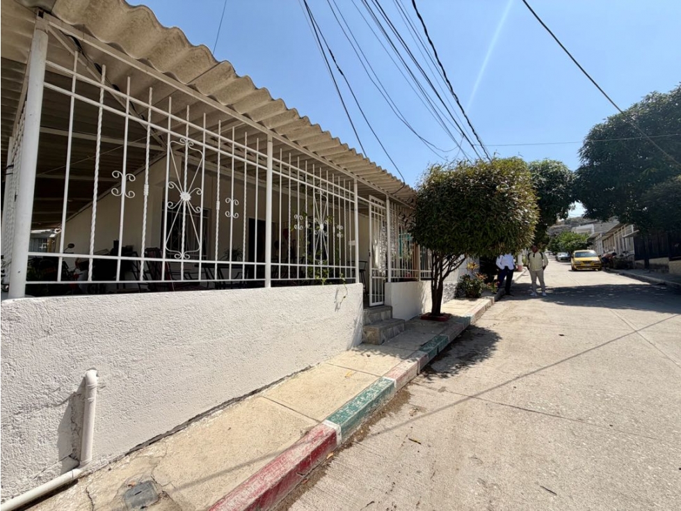 Casa esquinera en venta Urb. Villa del Campo sector Cisne — foto 2