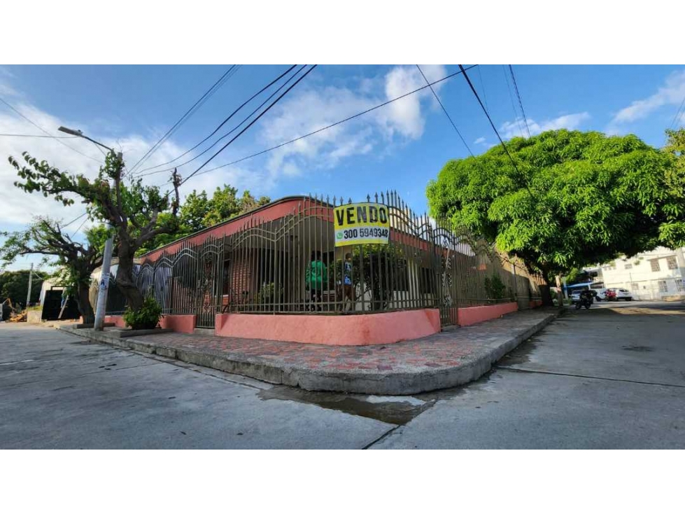 Casa esquinera en riascos a dos cuadras del libertador 005 — foto 2