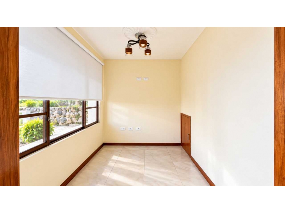 Casa en Venta, en Valle de los Chillos Mirasierra El Tingo — foto 4