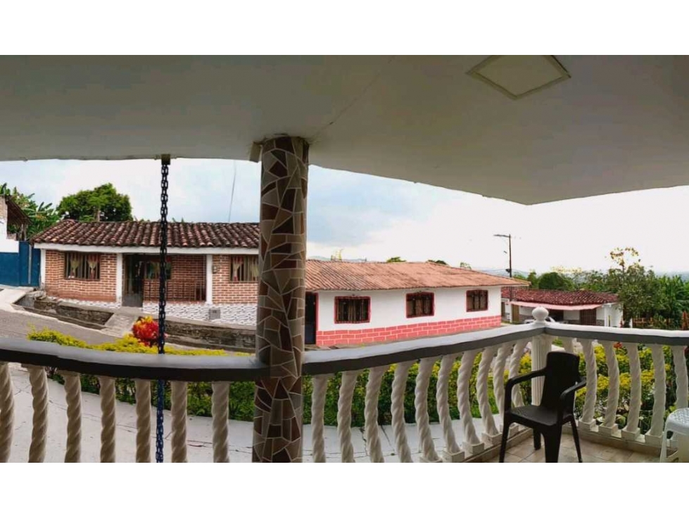 Casa esquinera para la.venta en Ulloa — foto 4