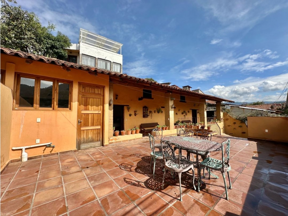 CASA ESTILO MEXICANO | JARDÍN | AMUEBLADA | MASCOTA | VALLE DE BRAVO — foto 3