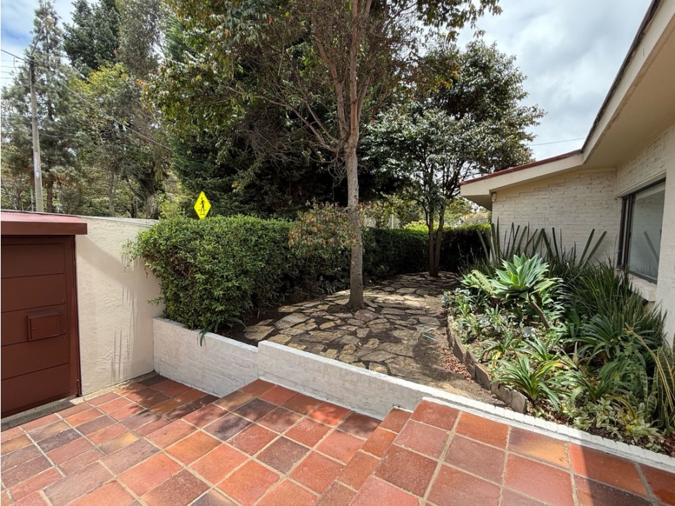 CASA EXCLUSIVA EN SANTA BÁRBARA ALTA | BOGOTÁ — foto 3