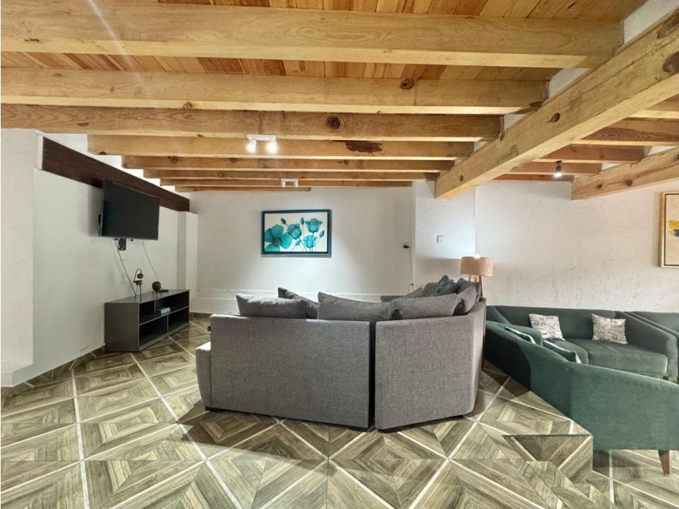 Casa en Venta Valle de Bravo con jacuzzi, estilo cabaña amueblada — foto 4