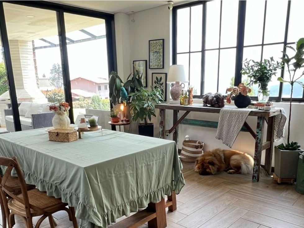 Casa familiar en venta en El Escobero — foto 3