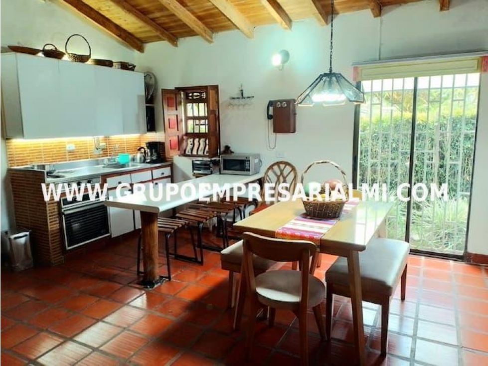 CASA FINCA AMOBLADA EN ARRIENDO - SECTOR GUATAPE COD: 29175 - 1