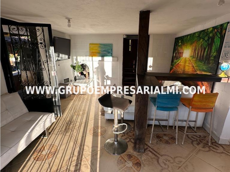 CASA FINCA AMOBLADA EN ARRIENDO, SECTOR SAN ISIDRO COD: 28595 - 3