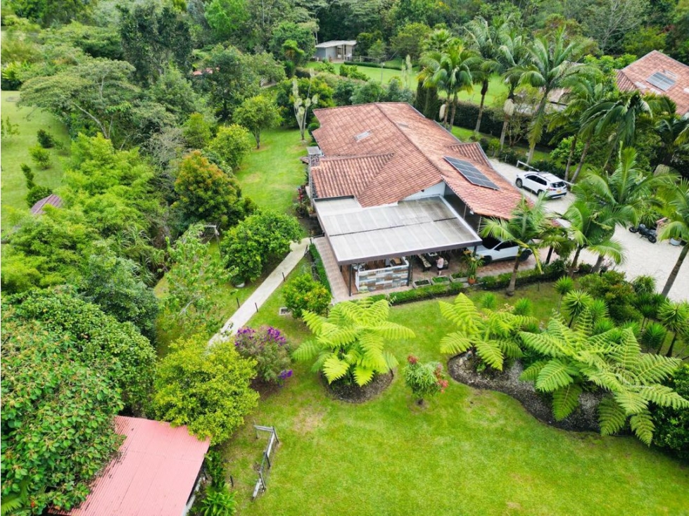 Casa finca campestre independiente en venta en la ceja sector el tambo