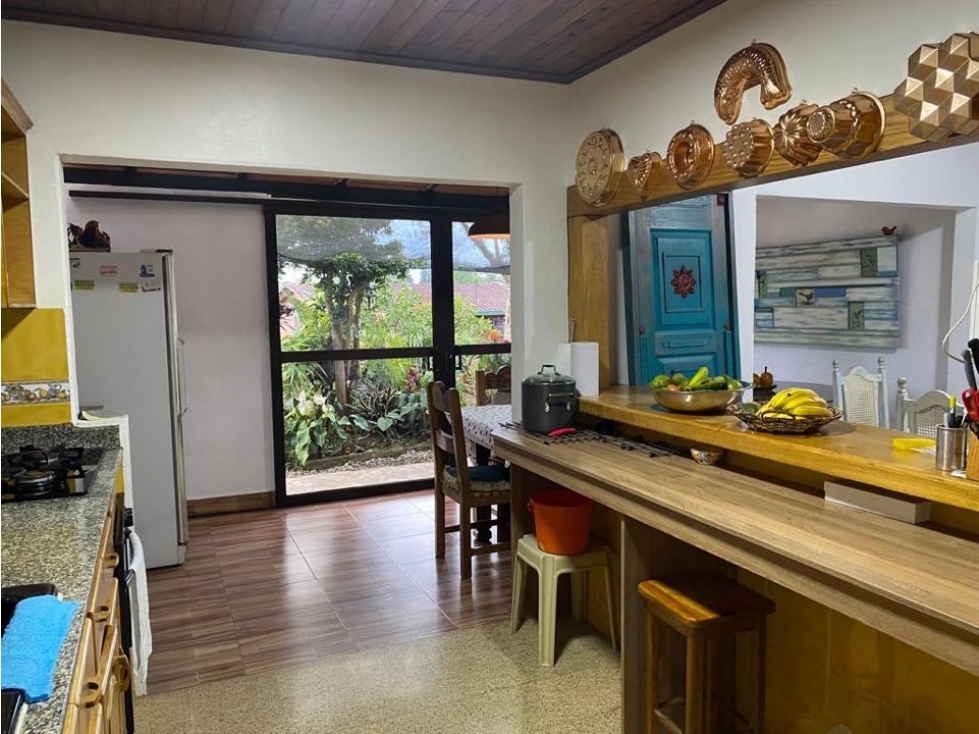 Casa con Pesebreras para la venta en El Carmen de Viboral - 2