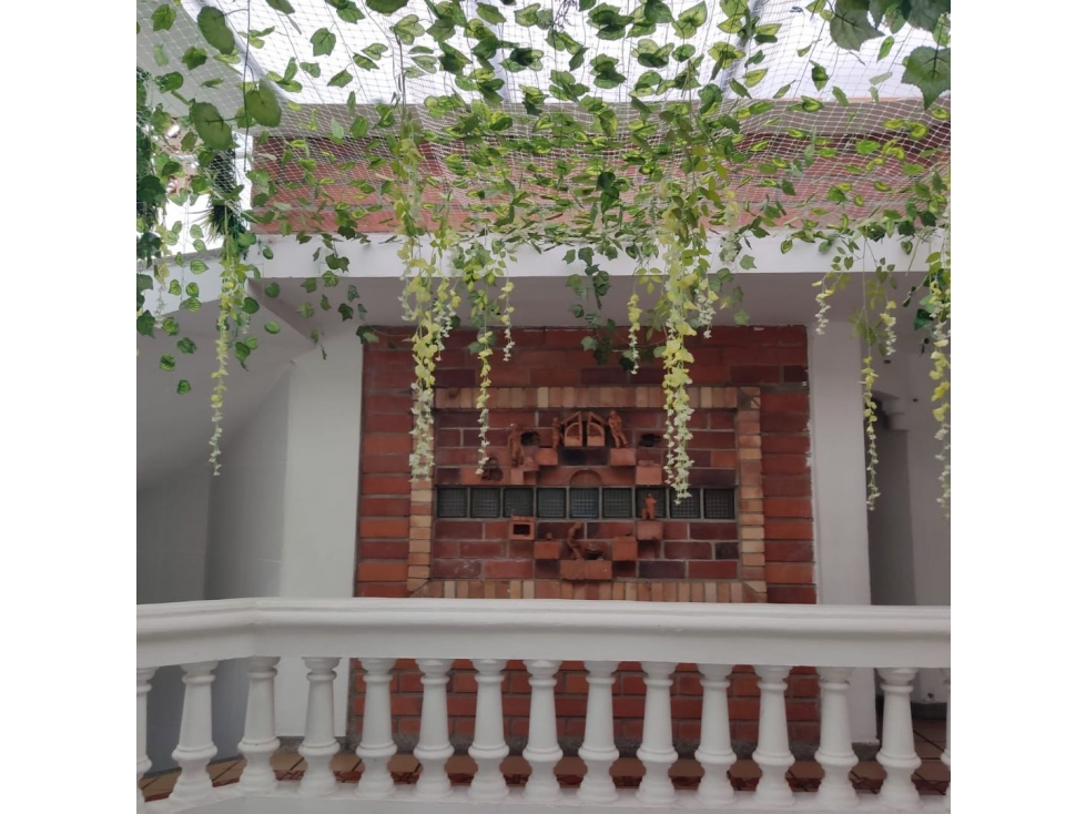 Casa finca de 3 pisos y piscina / San Jerónimo — foto 5